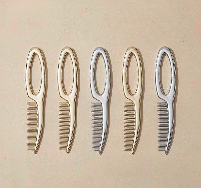 Metal beauty comb